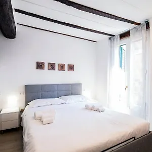 Tesoro De Galluzzi , Bologna Italia